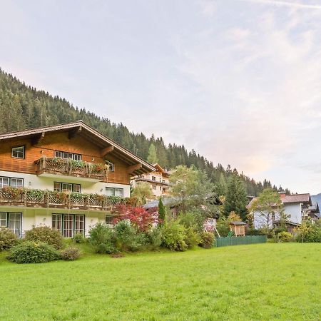 Modern Apartment With Sauna In Gro Arl Salzburg Grossarl Bagian luar foto
